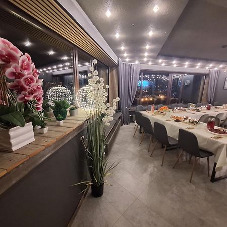 Hotel Талсі Екстер'єр фото
