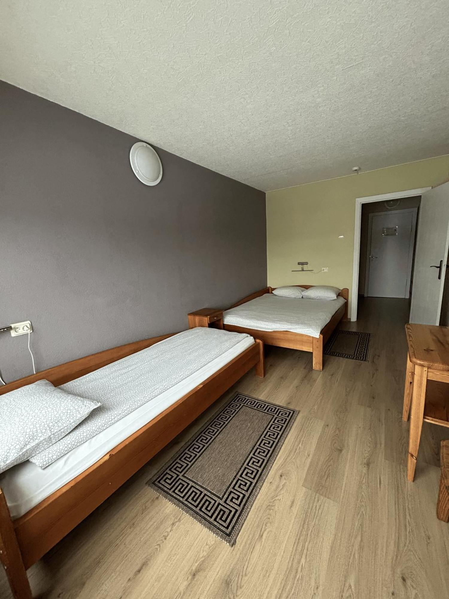 Hotel Талсі Екстер'єр фото